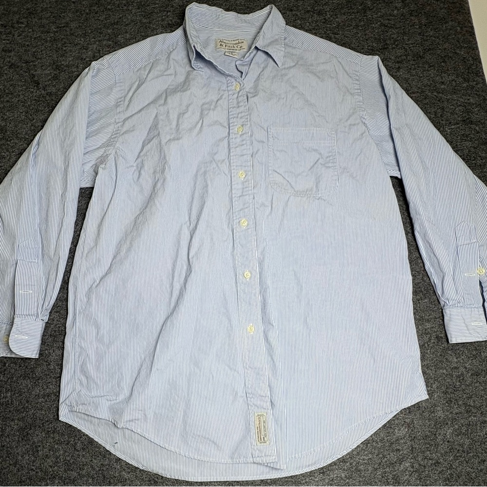 Abercrombie & Fitch Men’s LS Light Blue/White Pinstripe Casual Shirt Size Medium